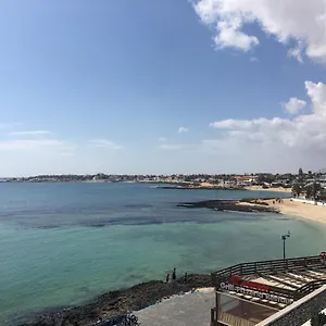https://on-the-beach.in-canary-islands.com