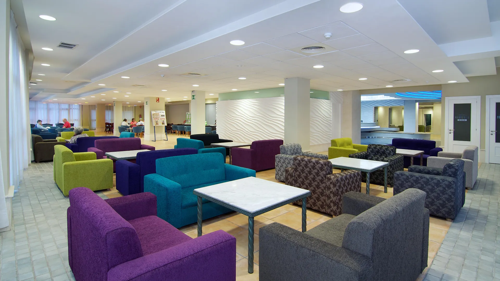Hotel Puente Real توريمولينوس
