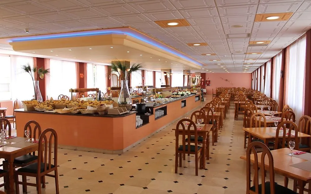 Hotel Puente Real Torremolinos 4*,