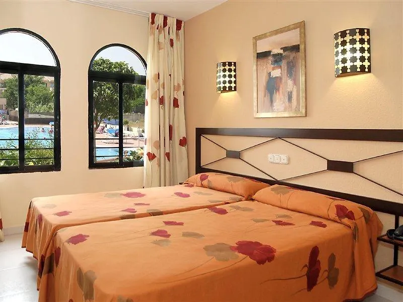 Hotel Puente Real Torremolinos 4*,